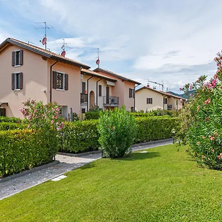 In With Pool & Views * Bardolino